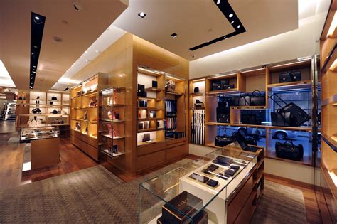 buy louis vuitton bloomingdales|louis vuitton bloomingdale's costa mesa.